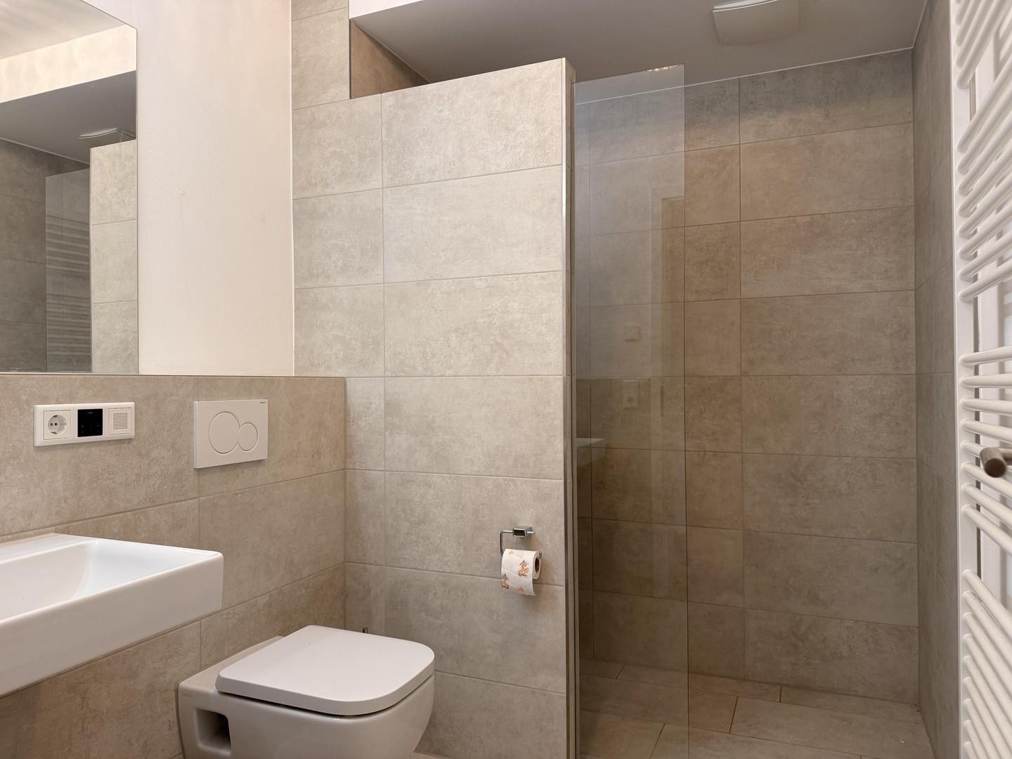 Bad & Dusche & WC