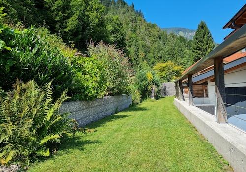 Gartenteil mit Gabione