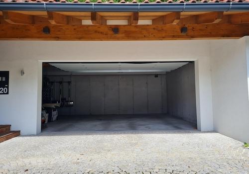 Doppelgarage