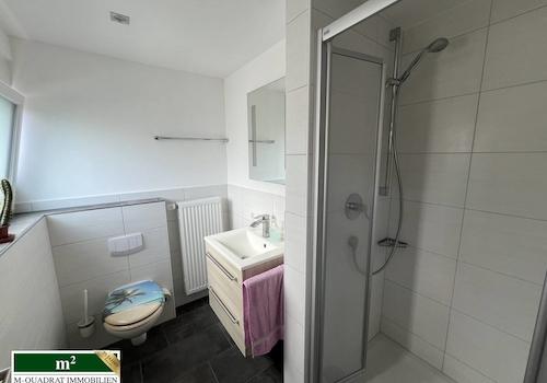 Dusche im DG