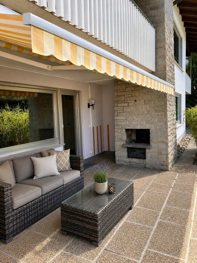 UG Terrasse mit Grillkamin
