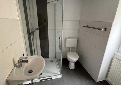 Badezimmer renoviert unten
