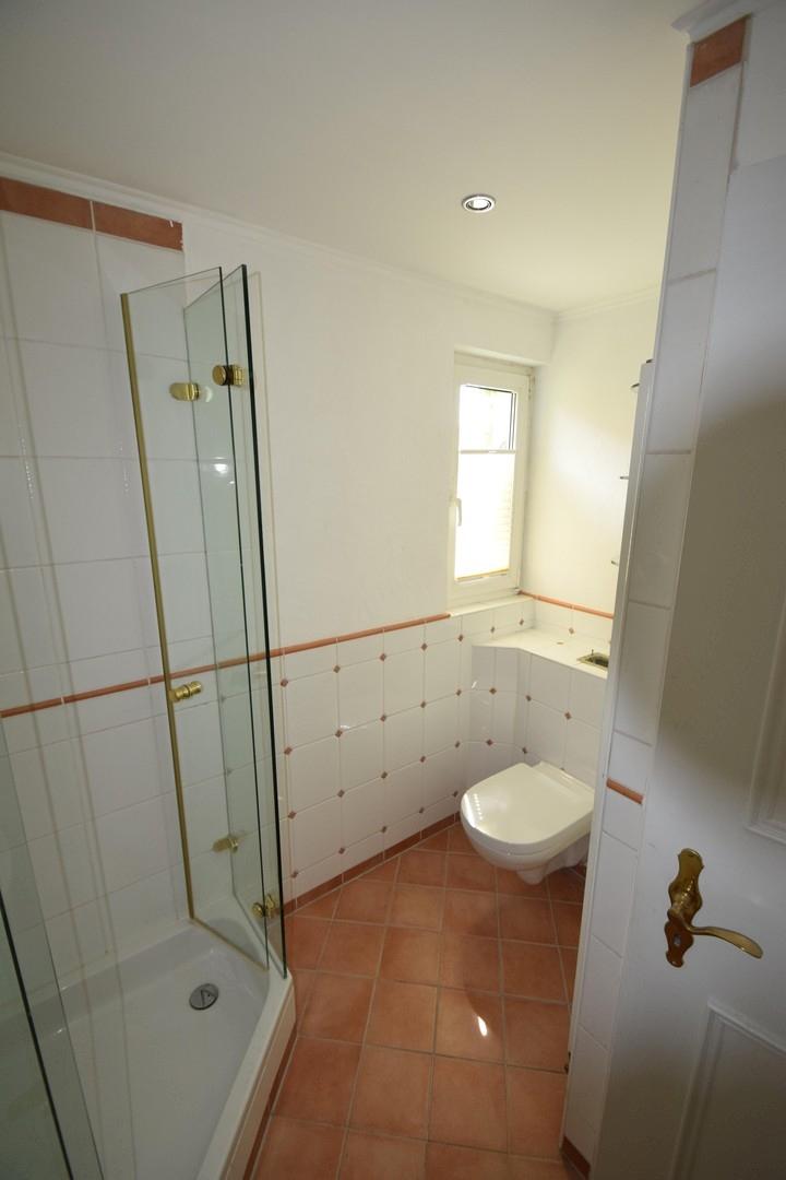 kleines Duschbad  1. OG
