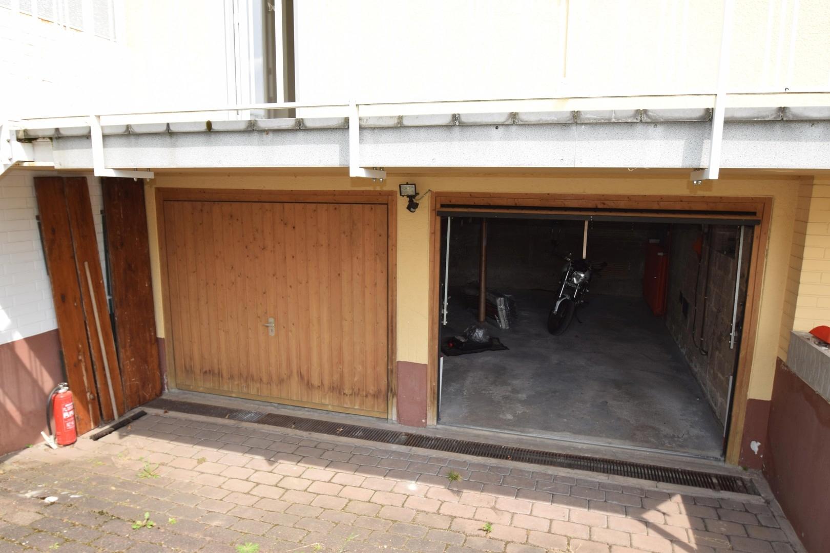 Doppelgarage