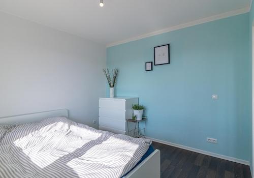 Schlafzimmer 1
