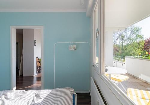 Schlafzimmer 1
