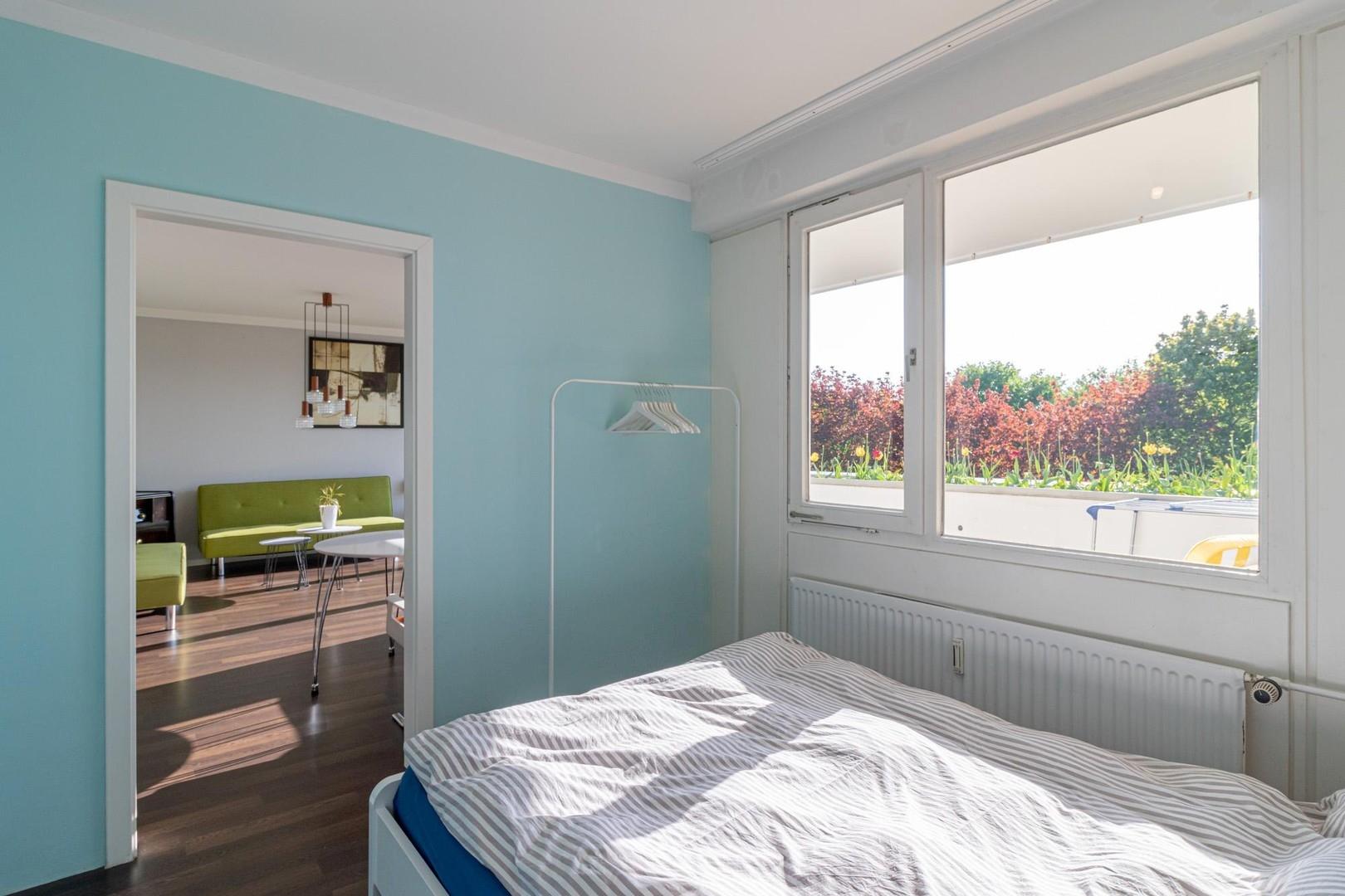 Schlafzimmer 1