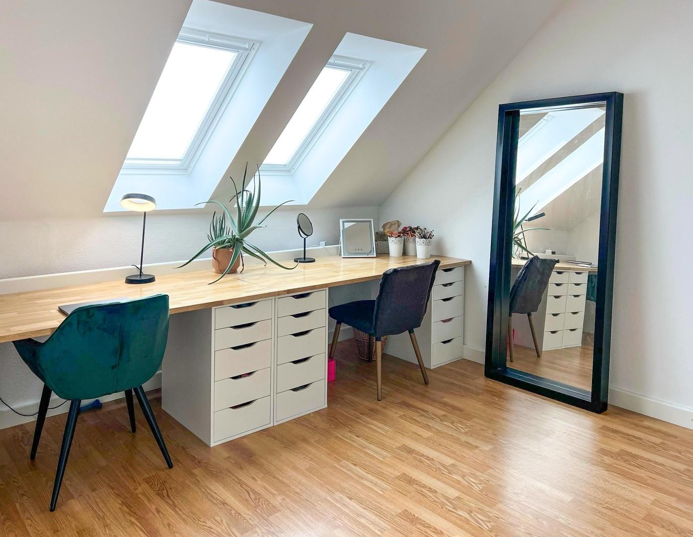 Büro/Kinderzimmer 