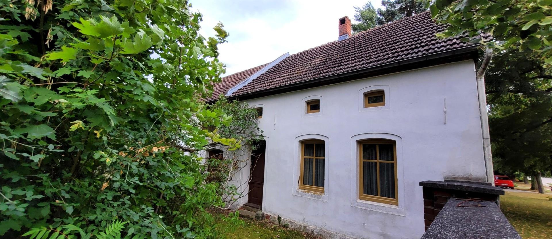 Auszugshaus