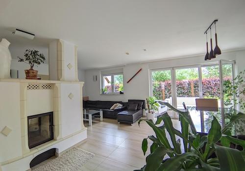 Blick ins Wohnzimmer Teil 1