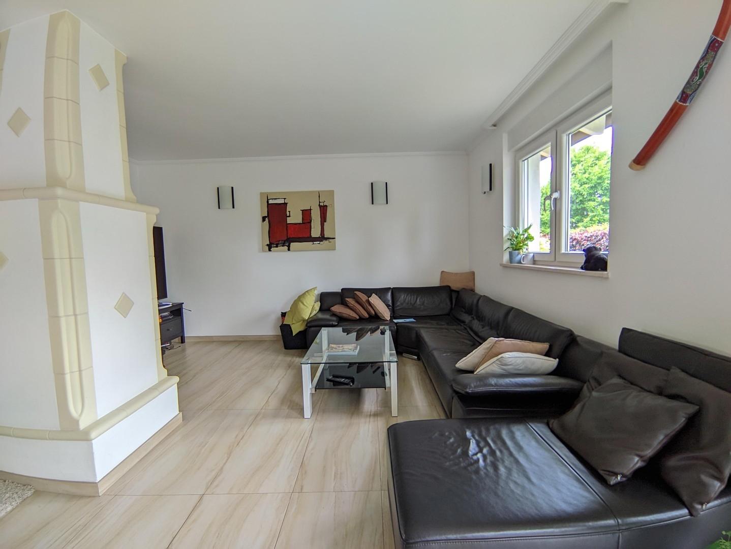 Sitz Lounge mit Kamin