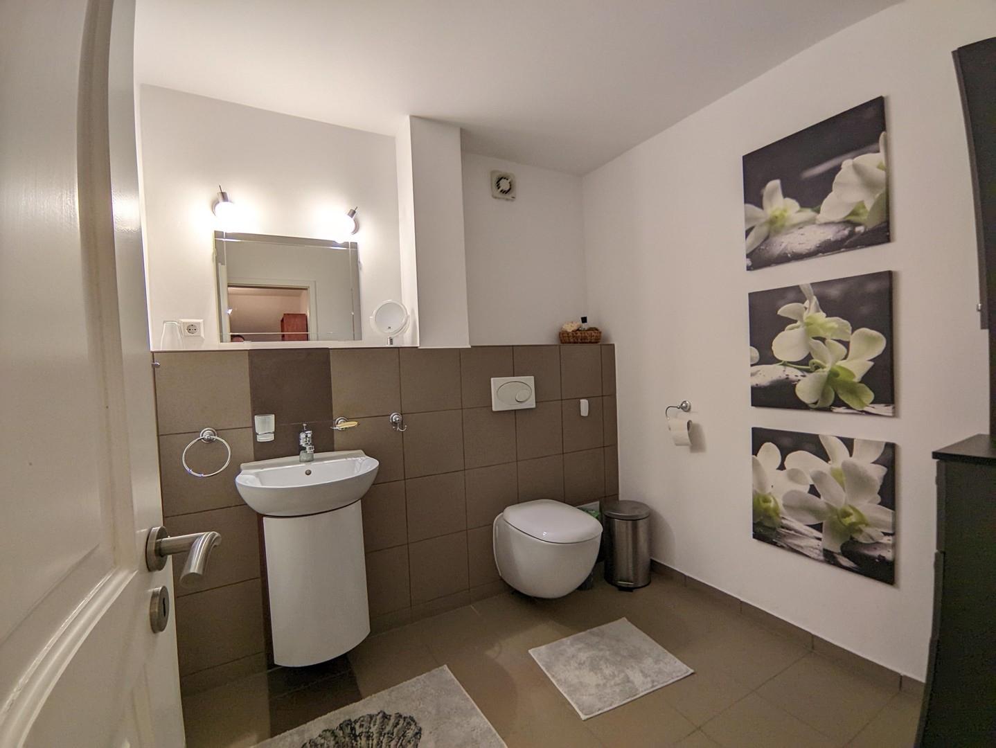 Bad (Suite Zimmer) 