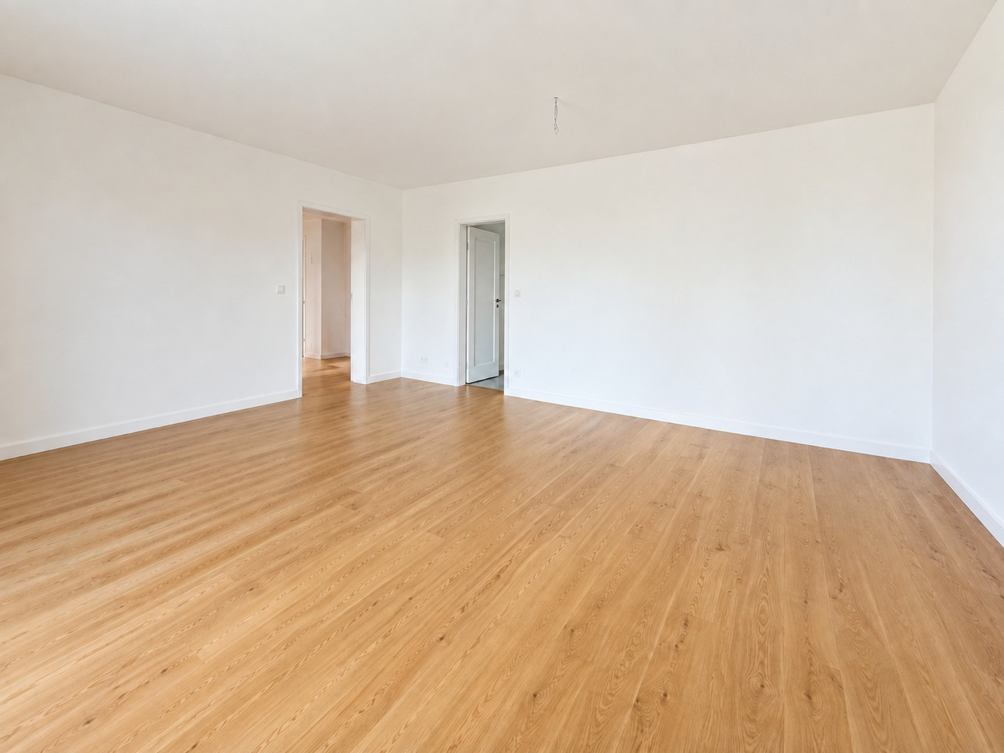 Wohnzimmer zu Flur/Küche