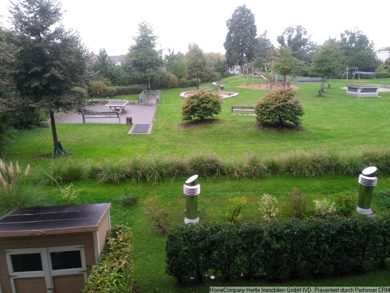 Weitere Spielwiese hinterm Haus