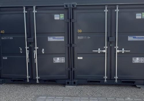 Container