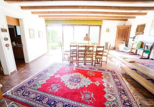 Großes Wohnzimmer 
