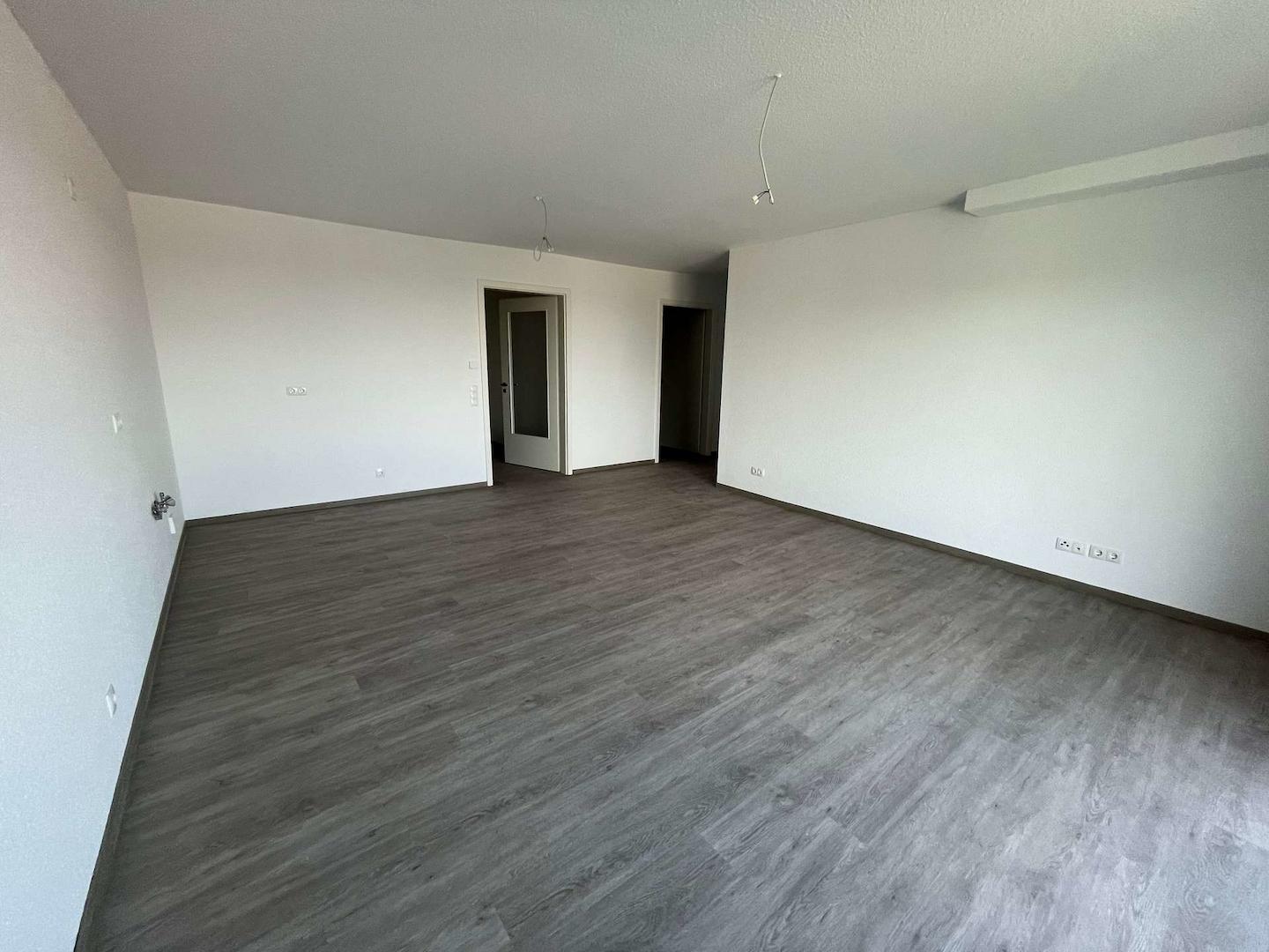 Wohnzimmer offene Küche