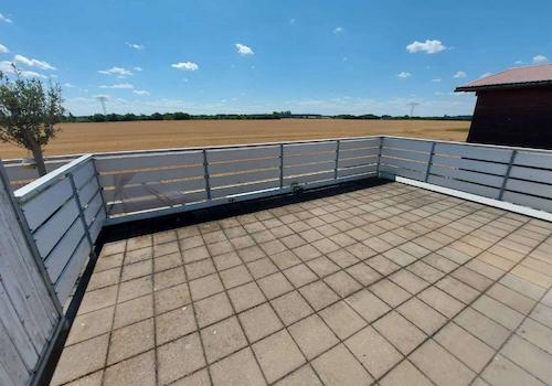 Terrasse  im Obergeschoss