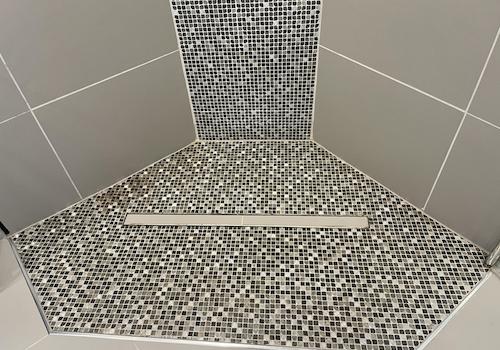 gr. Dusche