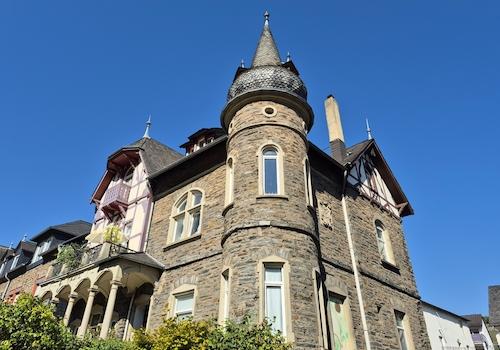 späthistoristischer Bruchsteinbau um 1900