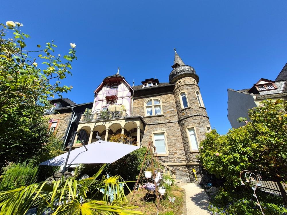 Haupthaus Denkmalschutz!