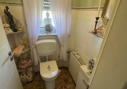 20 Gäste WC