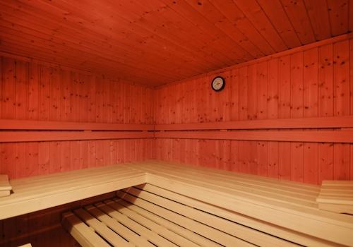 Mehrpersonensauna im KG
