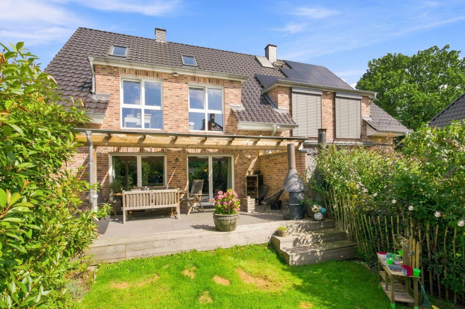 Gartenansicht des Hauses