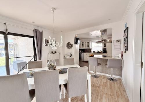 offene Küche / Esszimmer
