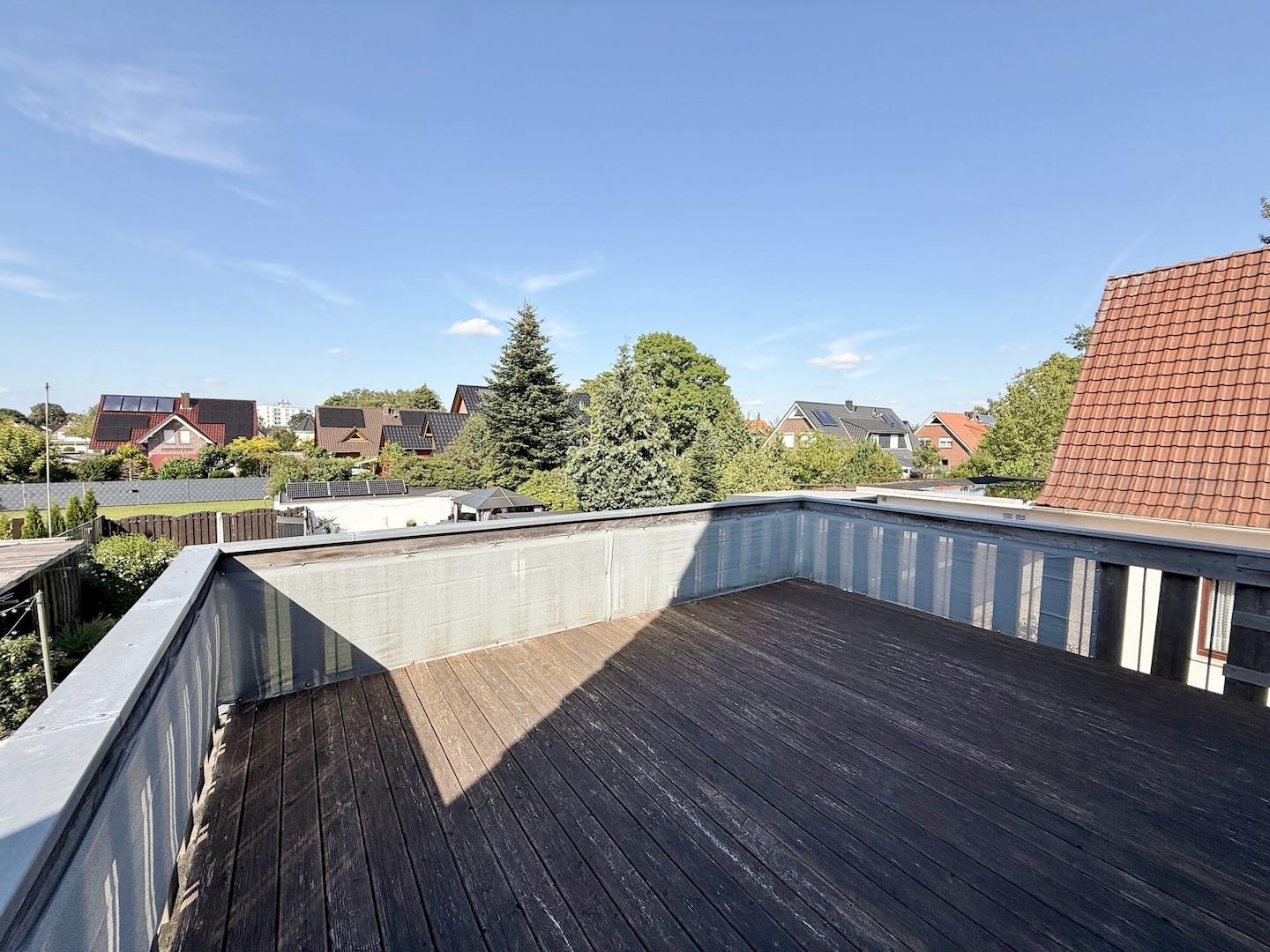 große Dachterrasse