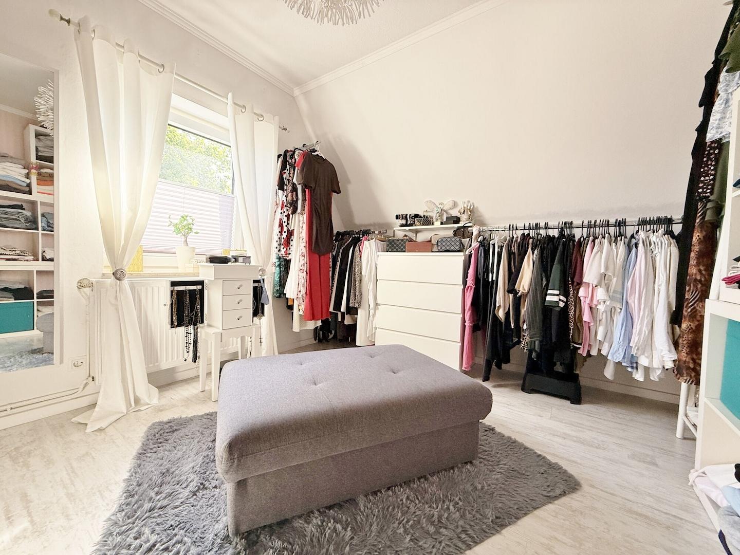 Ankleidezimmer / 2. Kinderzimmer