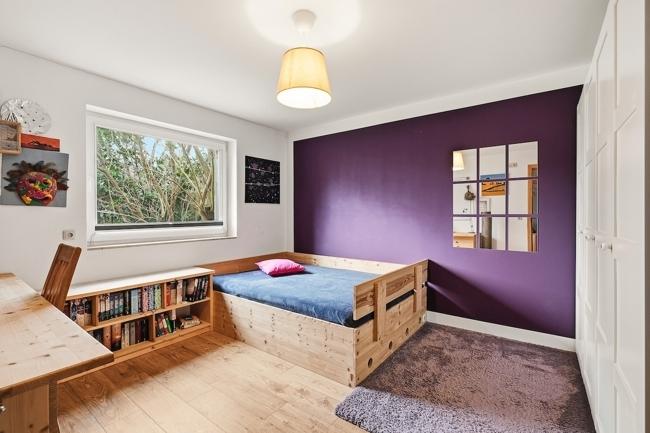 eines der Zimmer in EG