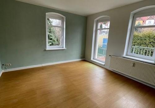 Zimmer m.Balkon links