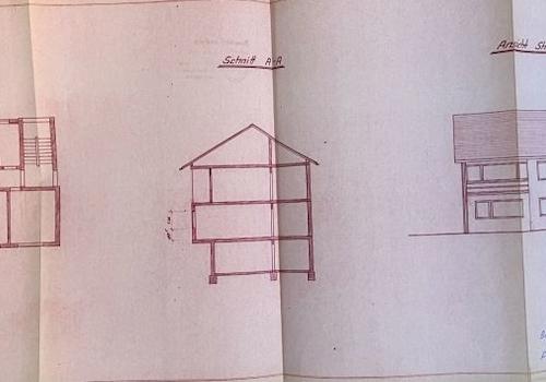 Grundriss EG_Schnitt AA_Ansicht Straßenseite (1)