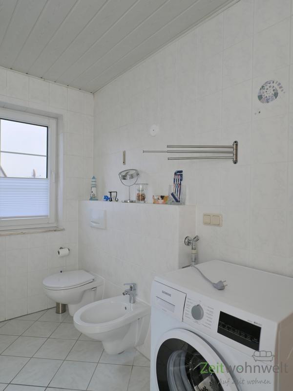 WC, Bidet und Waschmaschine