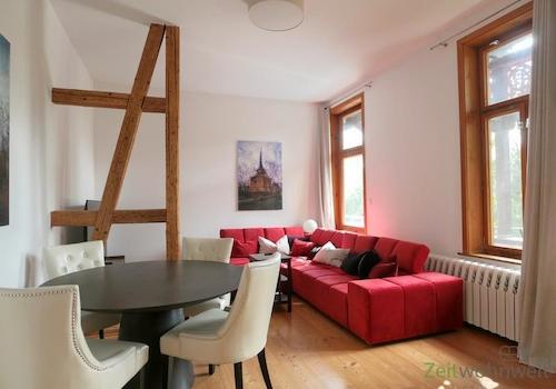 Blick ins Wohnzimmer