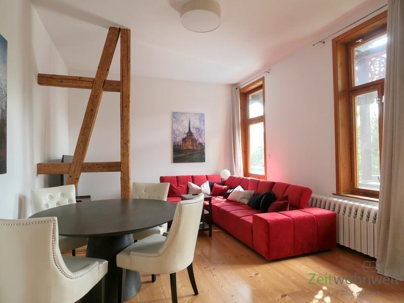 Blick ins Wohnzimmer