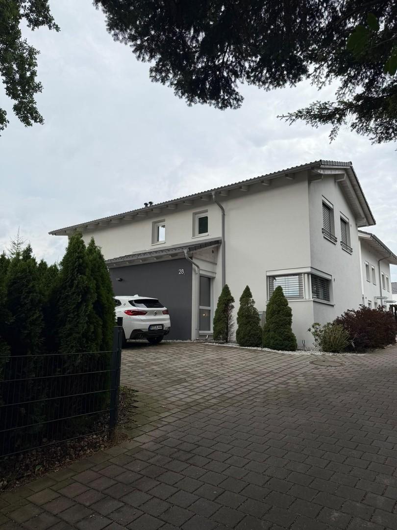 modernes Einfamilienhaus 