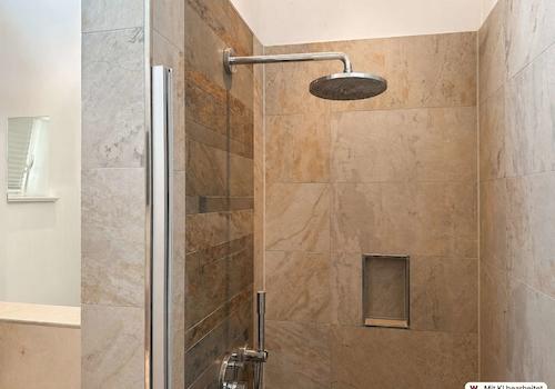 Ebenerdige Dusche im EG