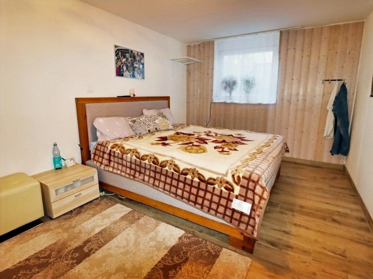 Elternschlafzimmer UG