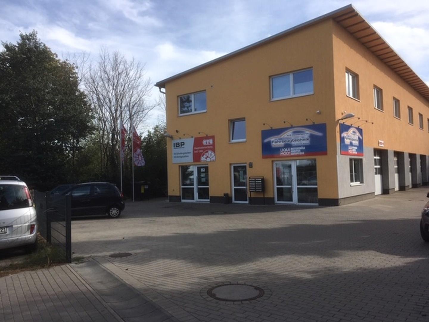 Aussenansicht Hauptgebäude