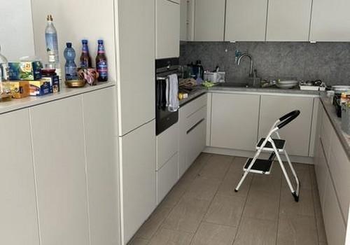 Offene Küche mit viel Stauraum