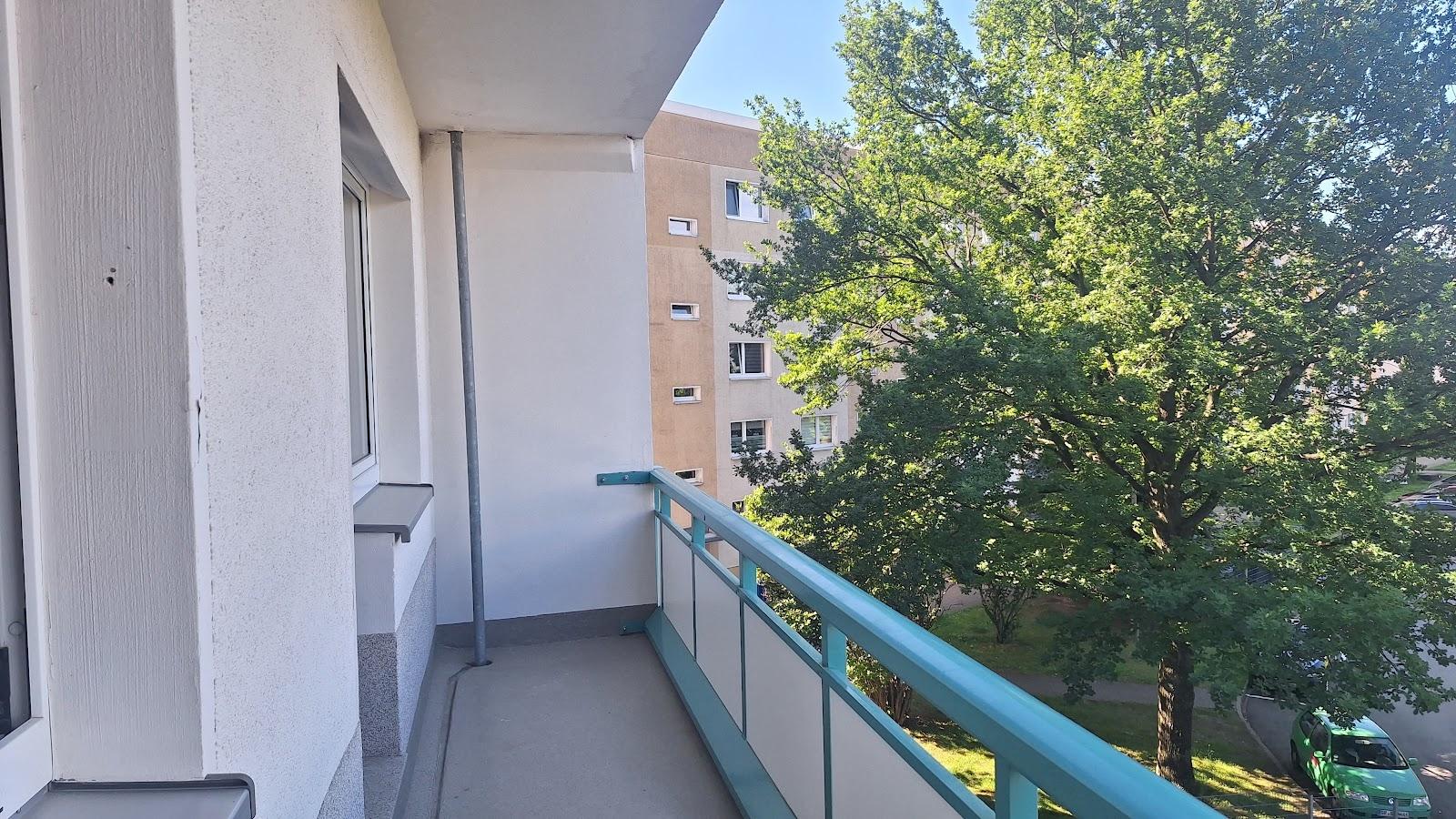Blick vom Balkon (Beispiel)