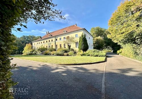 Blick von der Auffahrt