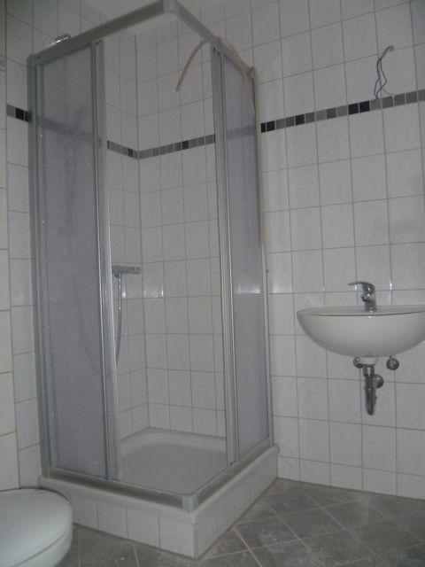Bad mit Dusche