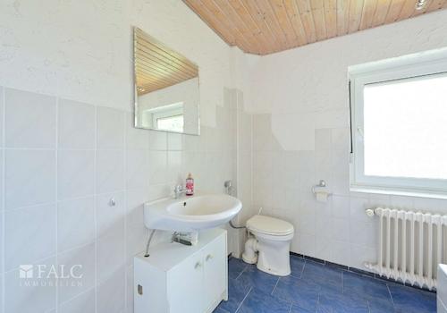 OG Badezimmer
