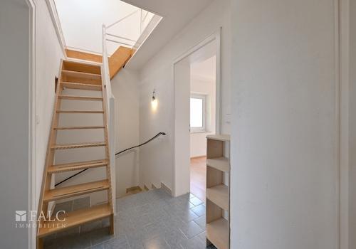 OG Diele Blick DG-Treppe