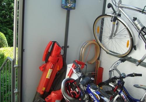 Abstellraum hinter F-Garage