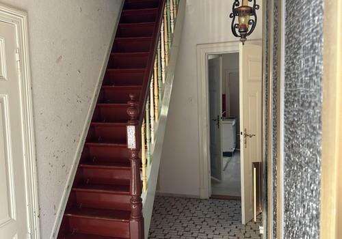 Treppe zum Dachgeschoss