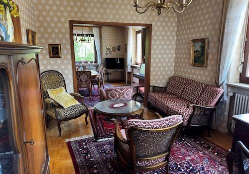 Vorderes Wohnzimmer
